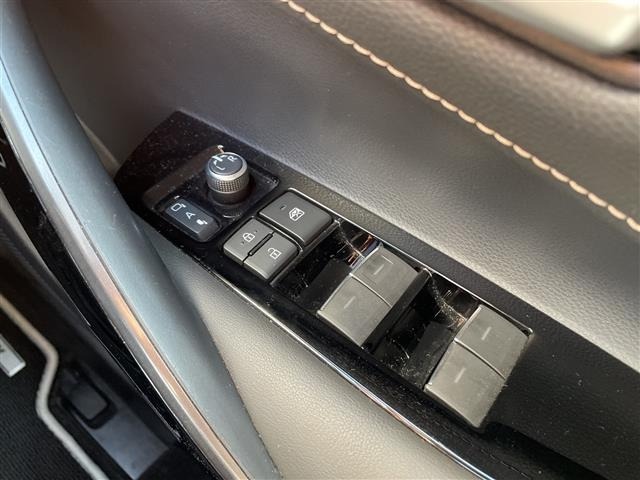 Toyota COROLLA TOURING 2019 7566161-4