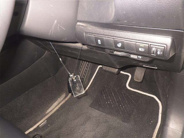 Toyota COROLLA TOURING 2021 7566169-8