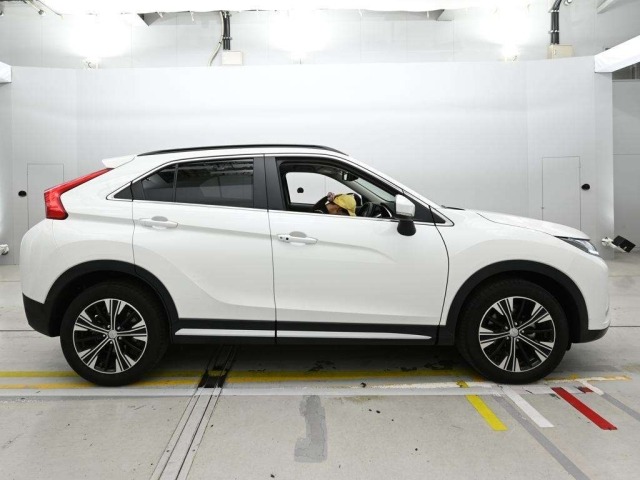 Mitsubishi ECLIPSE CROSS 2018 7568784-3
