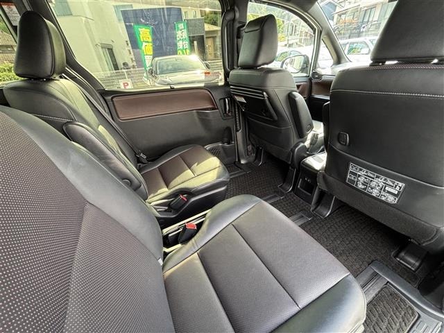 Toyota ESQUIRE 2018 7565091-23