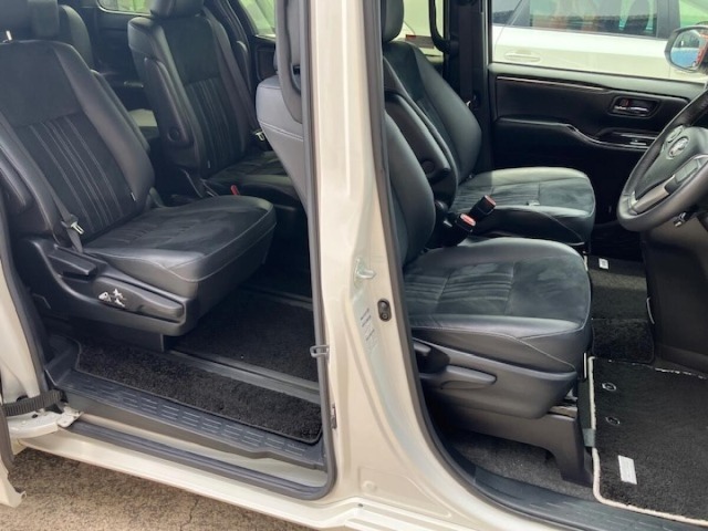 Toyota ESQUIRE 2019 7565101-5