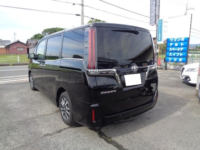 Toyota ESQUIRE 2021 7565102-1
