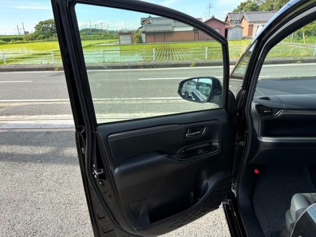 Toyota ESQUIRE 2021 7565102-22