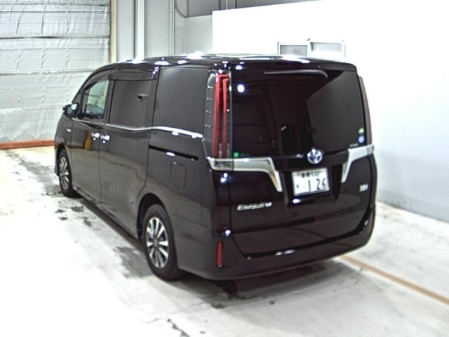 Toyota ESQUIRE 2018 7565140-1