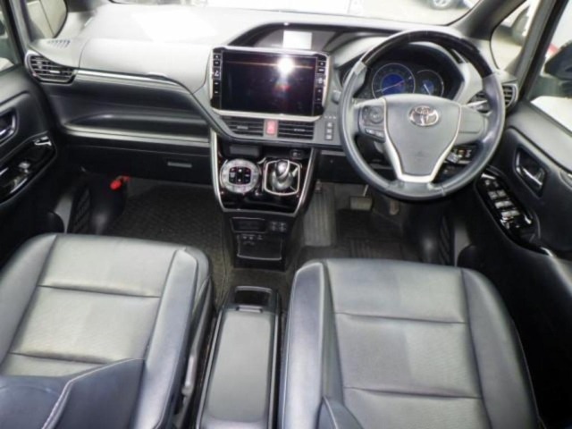 Toyota ESQUIRE 2018 7565140-3