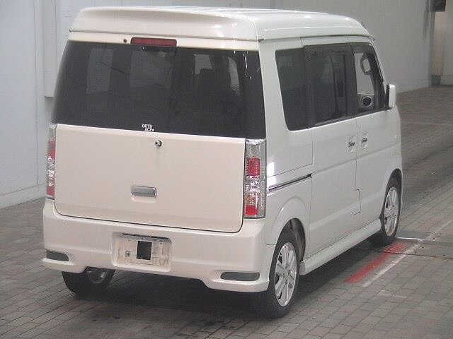 Suzuki EVERY WAGON 2011 7569871-5