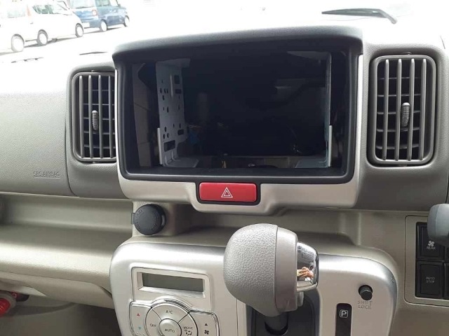 Suzuki EVERY WAGON 2025 7569872-12
