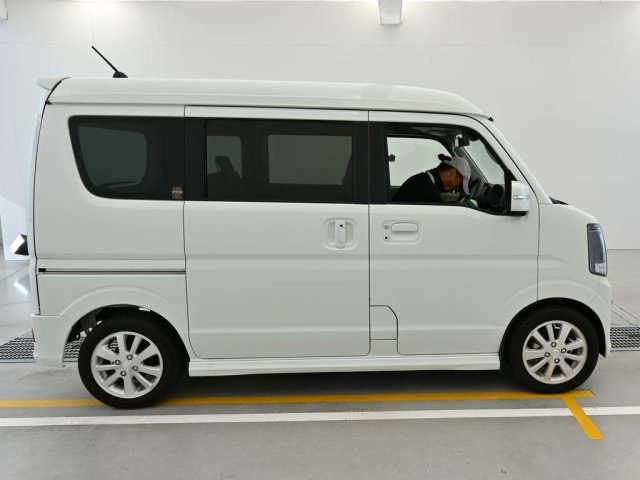 Suzuki EVERY WAGON 2025 7569872-3
