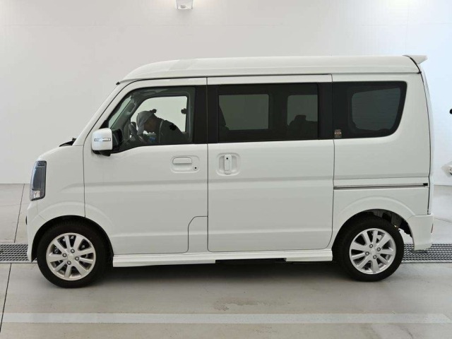 Suzuki EVERY WAGON 2025 7569872-4