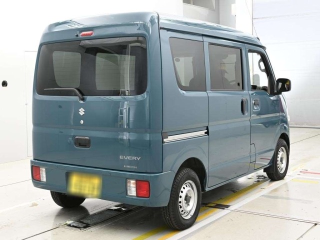 Suzuki EVERY 2025 7566012-1