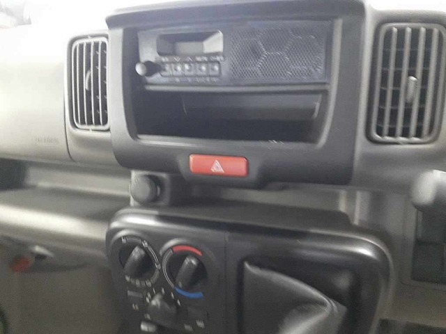 Suzuki EVERY 2025 7566012-12