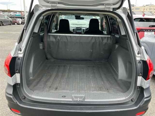 Mazda FAMILIA VAN 2017 7569196-10