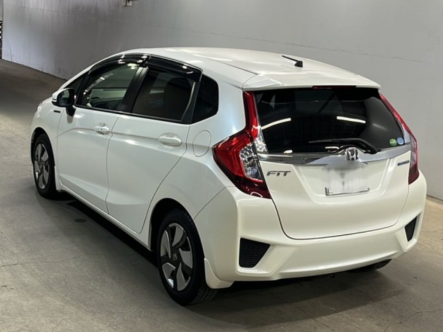 Honda FIT 2014 7565152-1