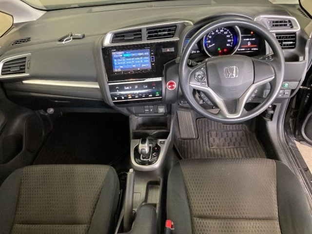 Honda FIT 2018 7565182-3