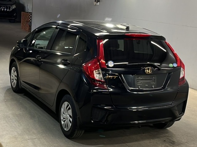 Honda FIT 2015 7565183-1