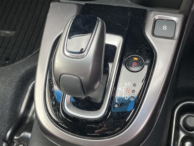 Honda FIT 2017 7565596-10