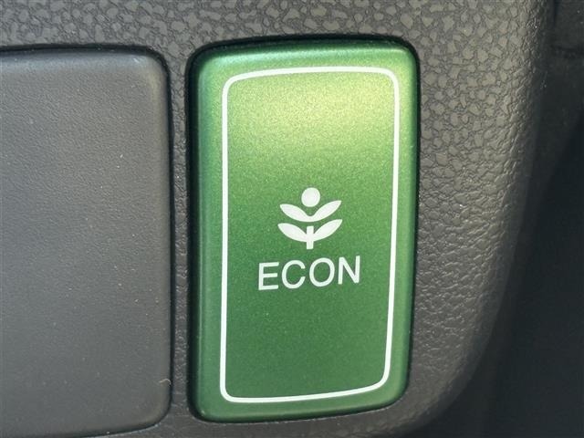Honda FIT 2011 7565603-2