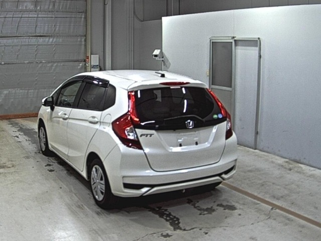 Honda FIT 2018 7565752-1