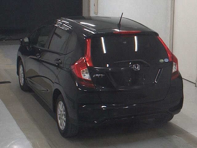 Honda FIT 2018 7565764-1