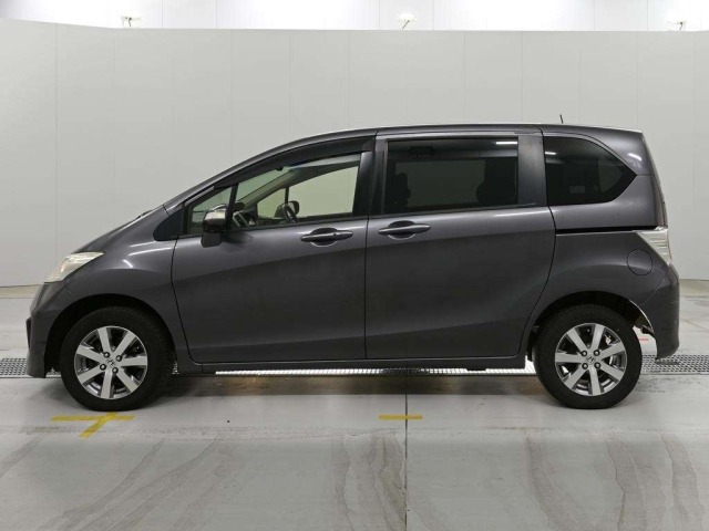 Honda FREED 2016 7570000-4