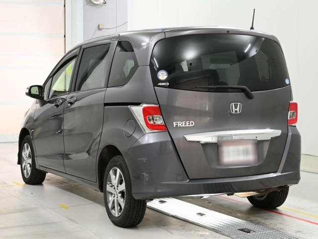 Honda FREED 2016 7570000-6