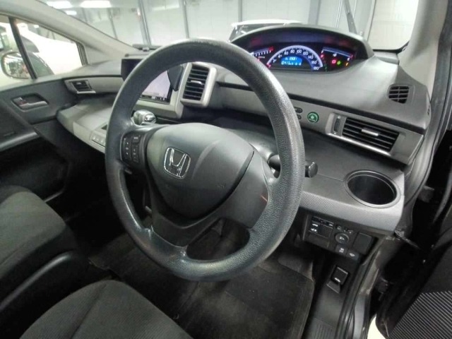 Honda FREED 2016 7570000-9