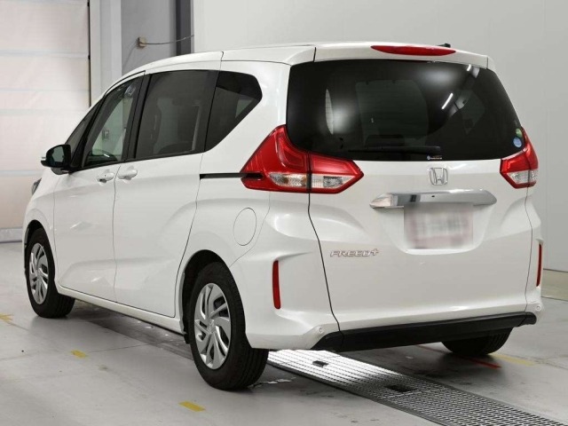 Honda FREED 2021 7570001-6