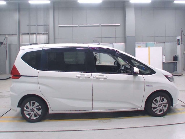 Honda FREED 2020 7570004-3