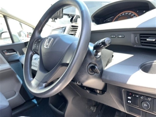 Honda FREED 2010 7570009-7
