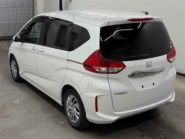 Honda FREED 2021 7570010-1