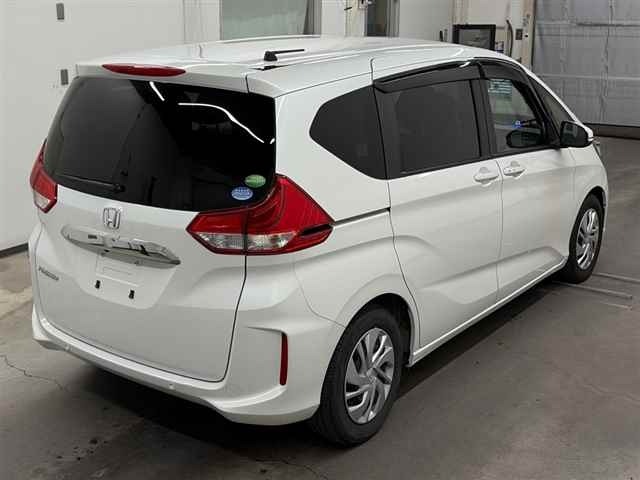 Honda FREED 2021 7570010-5