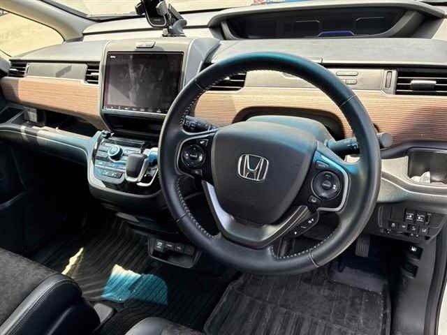 Honda FREED 2021 7570011-3