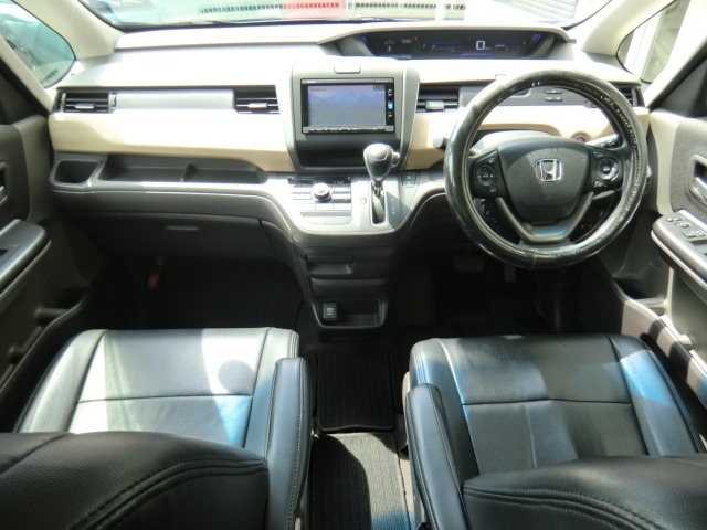 Honda FREED 2017 7570013-2