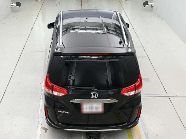 Honda FREED 2022 7570016-8