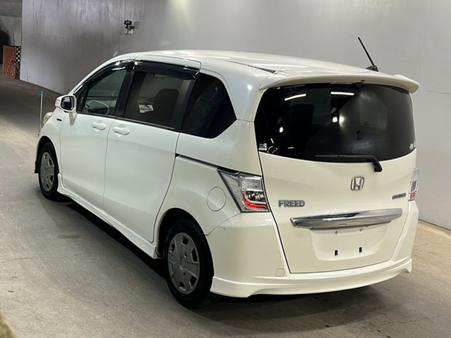 Honda FREED 2011 7570019-1