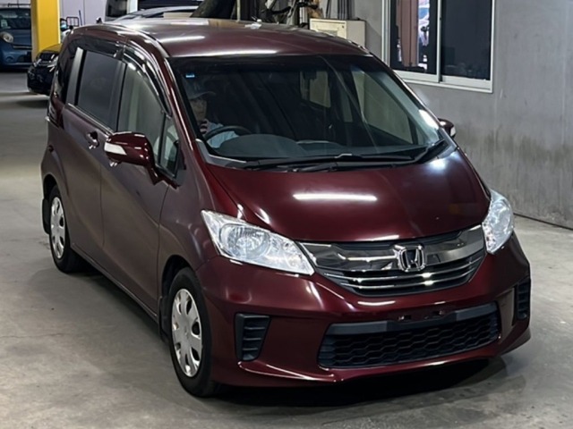 Honda FREED 2016 7570020-4