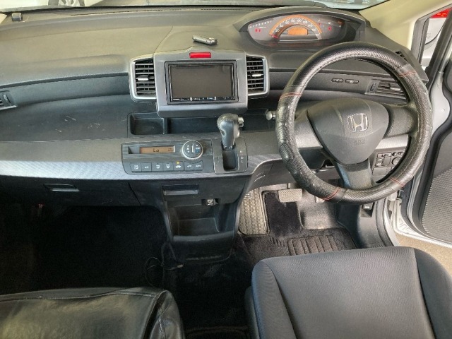 Honda FREED 2009 7570023-3