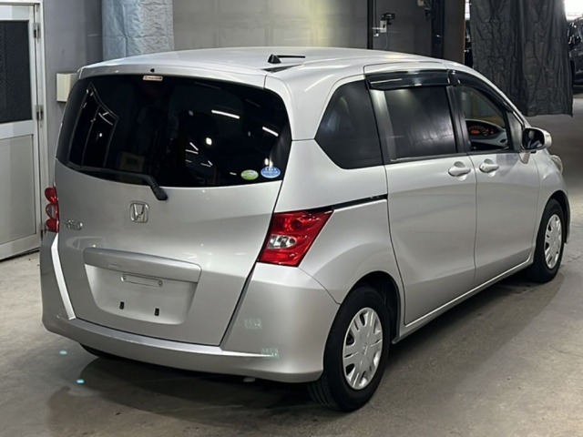 Honda FREED 2010 7570024-5