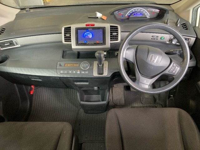 Honda FREED 2011 7570027-3