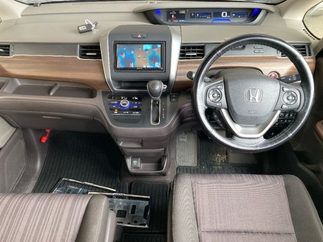Honda FREED 2017 7570028-3