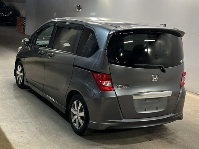 Honda FREED 2009 7570032-1