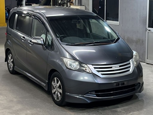 Honda FREED 2009 7570032-4