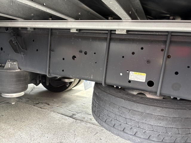 Isuzu GIGA 2023 7569739-13