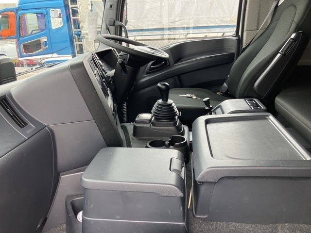 Isuzu GIGA 2023 7569739-5