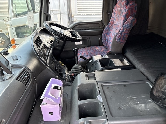 Isuzu GIGA 2006 7569744-5