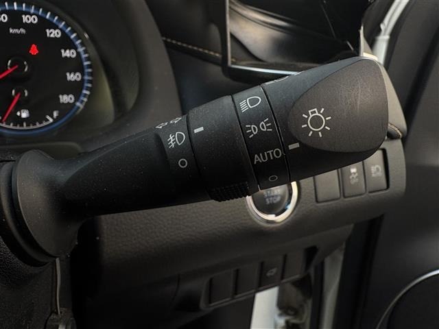 Toyota HARRIER 2014 7569687-8
