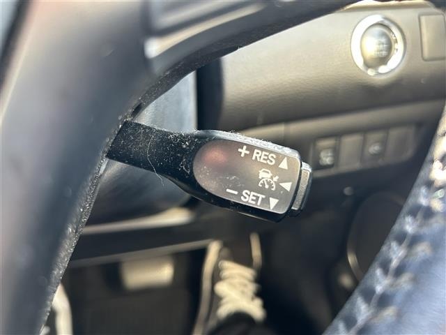 Toyota HARRIER 2017 7569698-1