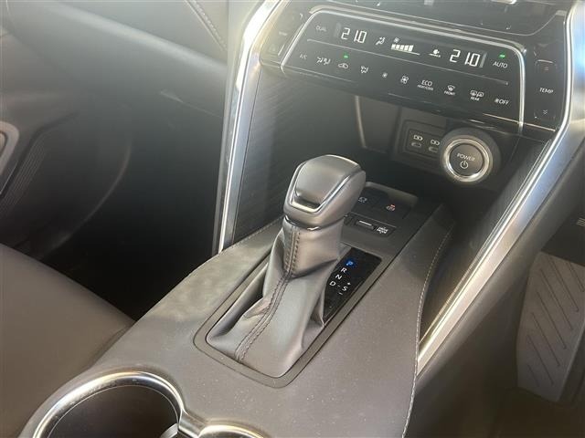 Toyota HARRIER 2025 7569705-7