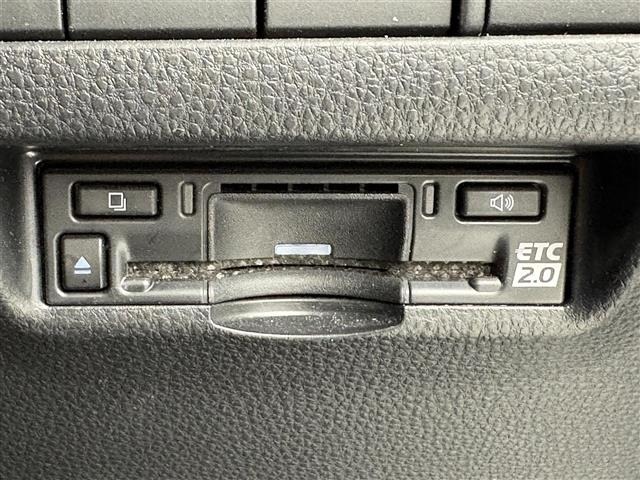 Toyota HARRIER 2023 7569730-13