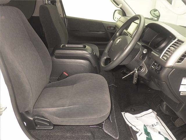 Toyota HIACE WAGON 2013 7564335-5